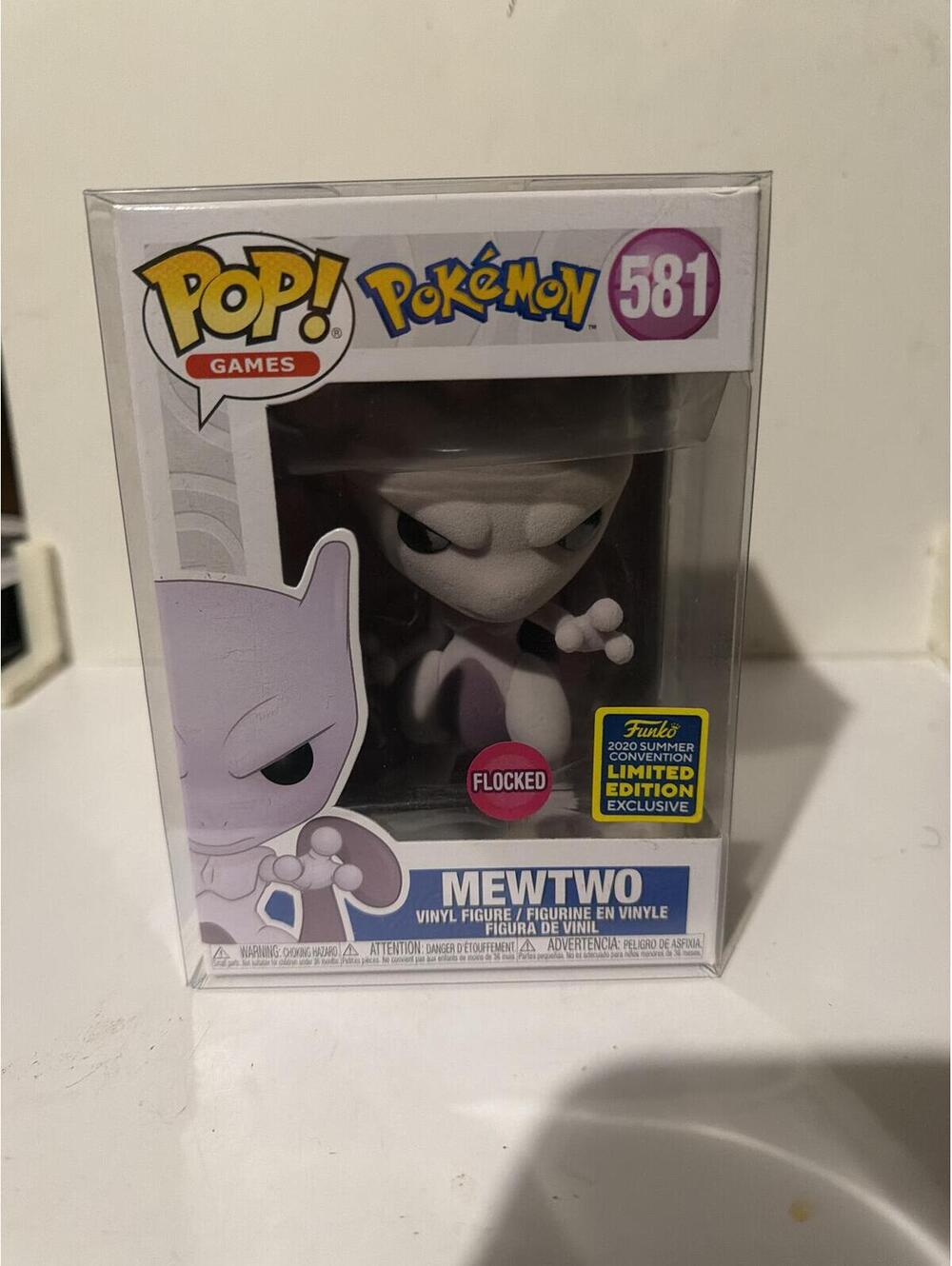 Funko Pop! Games Pokémon Mewtwo #581 Limited Edition Flocked